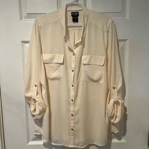 Lord & Taylor off white blouse • Plus size